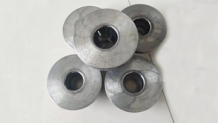 硬質(zhì)合金鎢鋼模具鑲塊加工注意事項(xiàng) 硬質(zhì)合金鎢鋼模具鑲塊加工注意事項(xiàng)